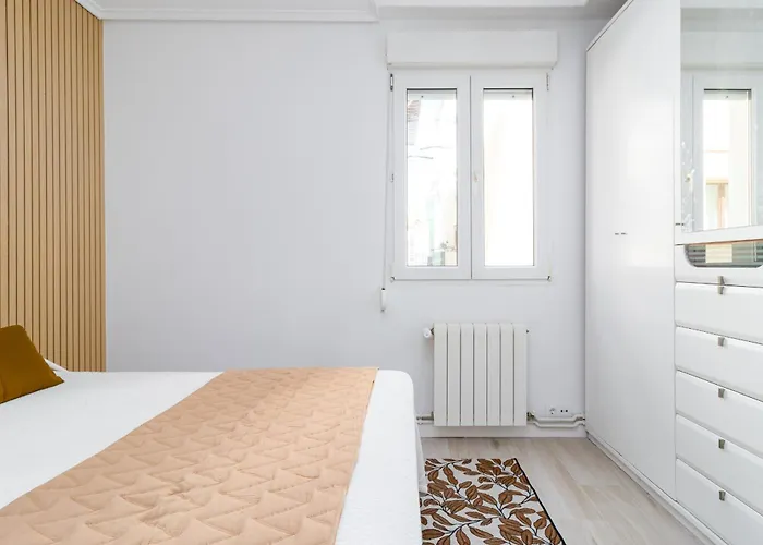 Moderno Un Refugio Junto Al Mar